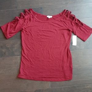 NWT cold shoulder top